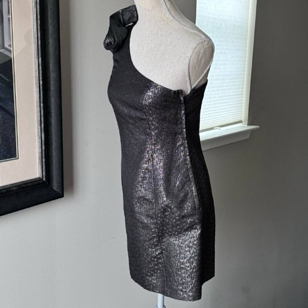 NWOT! H&M Stunning One Shoulder Silver Party Dress - Size 6 - Picture 5 of 7